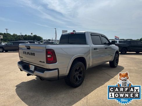 Used 2025 RAM 1500 Big Horn AWD/4WD image 4