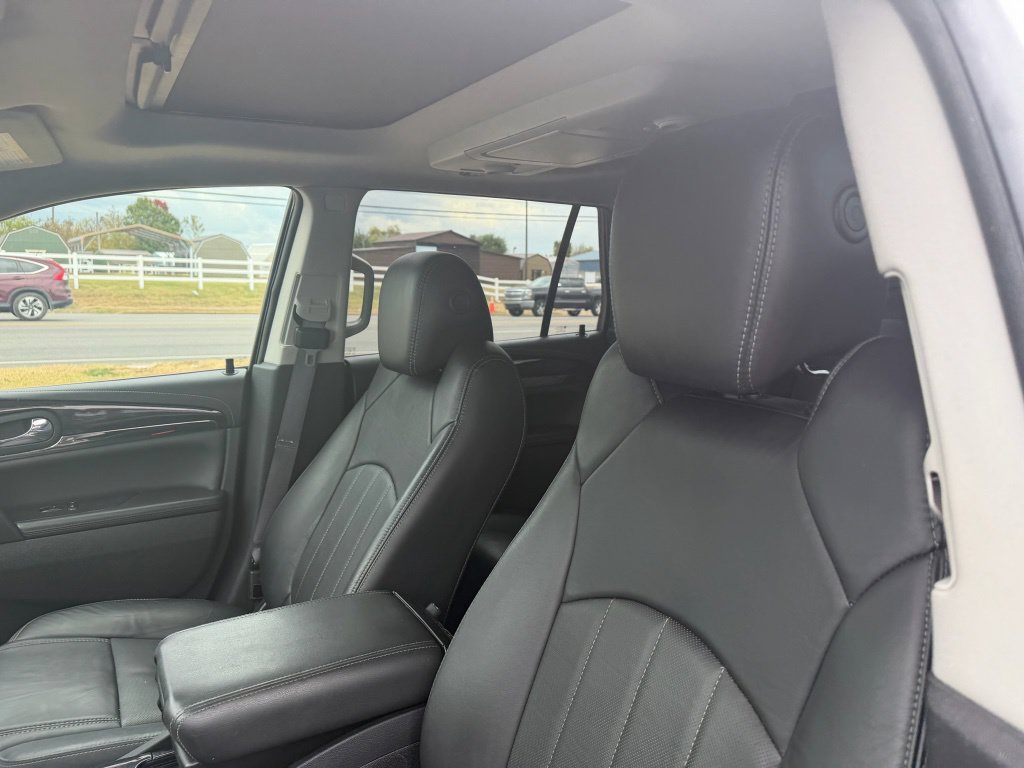 Used 2015 Buick Enclave Leather AWD/4WD image 10