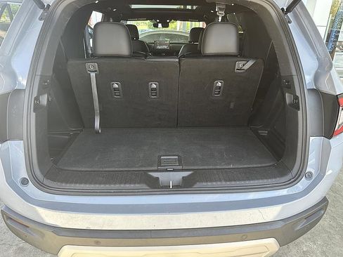 Used 2024 Honda Pilot TrailSport image 23