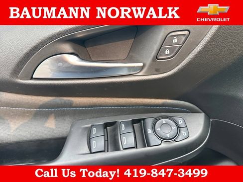 Used 2024 Buick Envista Sport Touring w/ Convenience I Package FWD image 16