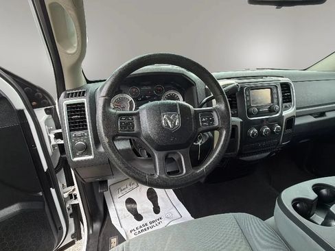 Used 2013 RAM 1500 Classic SLT w/ Premium Display Pkg RWD image 13
