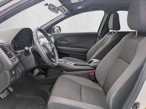 Used 2021 Honda HR-V Sport image 15