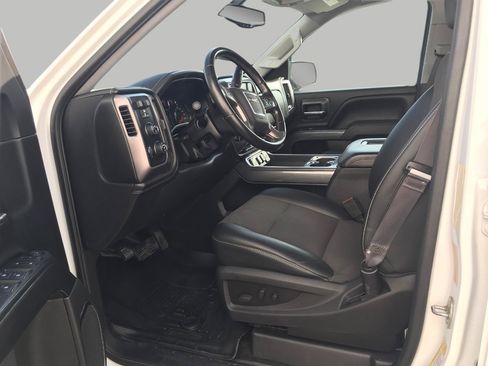 Used 2016 GMC Sierra 1500 SLE w/ All-Terrain Package AWD/4WD image 8