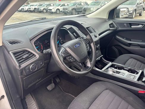 Used 2019 Ford Edge SE w/ SE Fleet Driver's Package image 13