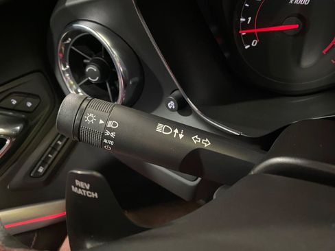 Used 2016 Chevrolet Camaro SS RWD image 11