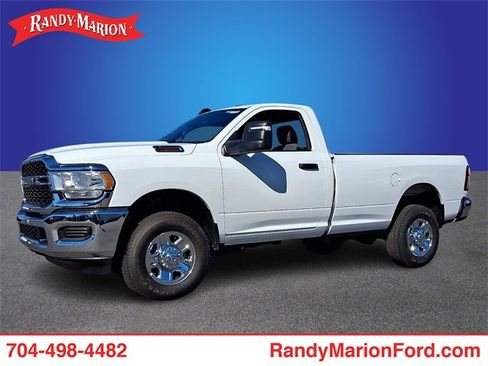 Used 2024 RAM 2500 Tradesman w/ Chrome Appearance Group image 1