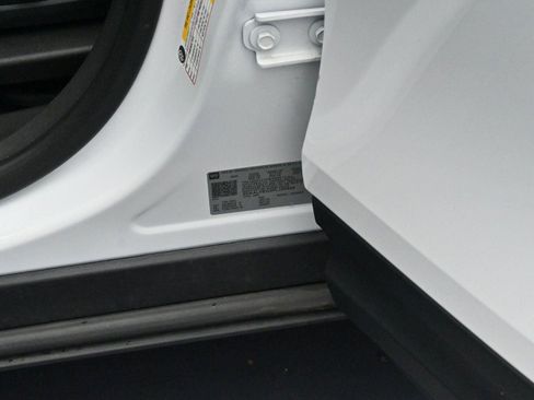 Used 2023 GMC Terrain SLT w/ Elevation Edition image 42