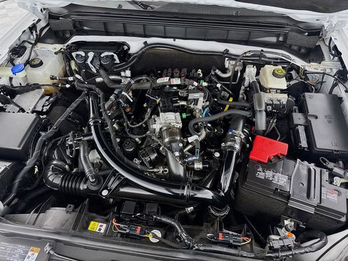 Used 2023 Ford Bronco Wildtrak image 29