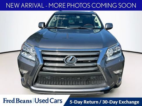 Used 2019 Lexus GX 460 Premium AWD/4WD image 3