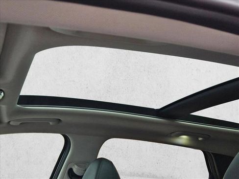 Certified 2024 Hyundai Tucson Limited image 11