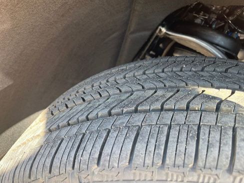 New 2026 GMC Yukon XL Denali w/ Denali Reserve Package image 33