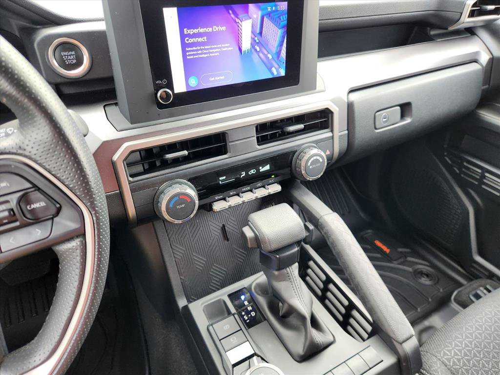 Certified 2025 Toyota 4Runner SR5 AWD/4WD image 26