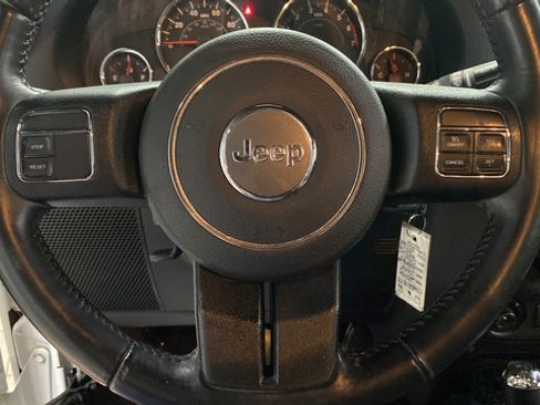 Used 2016 Jeep Wrangler Unlimited Sport w/ Dual Top Group AWD/4WD image 14