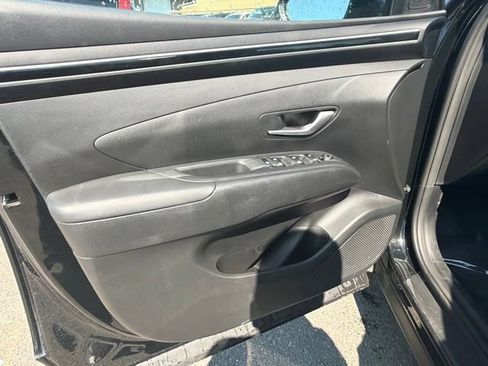Used 2024 Hyundai Tucson SE AWD/4WD image 17