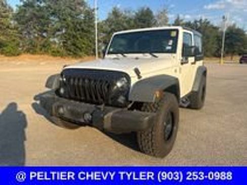 Used 2016 Jeep Wrangler Sport w/ Quick Order Package 24S AWD/4WD image 3