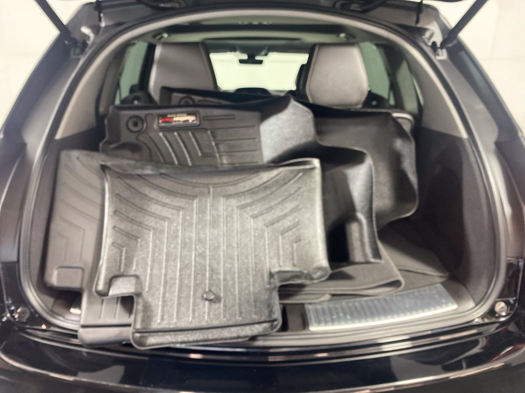 Used 2020 Acura MDX w/ Technology Package AWD/4WD image 29