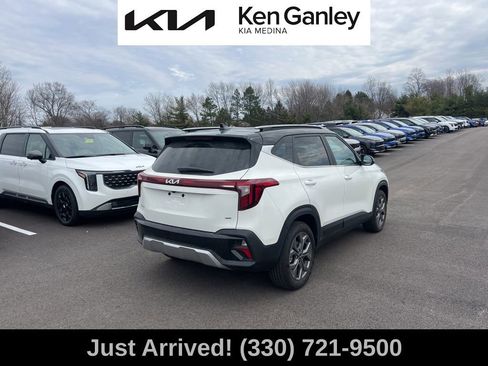Used 2024 Kia Seltos S image 5