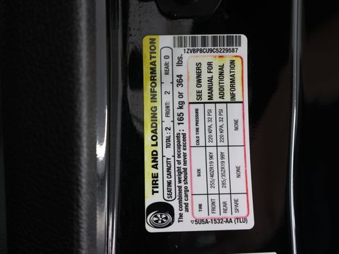 Used 2012 Ford Mustang Boss 302 RWD image 51