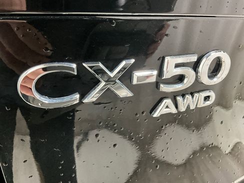 Used 2025 MAZDA CX-50 AWD 2.5 Hybrid w/ Premium Pkg image 9