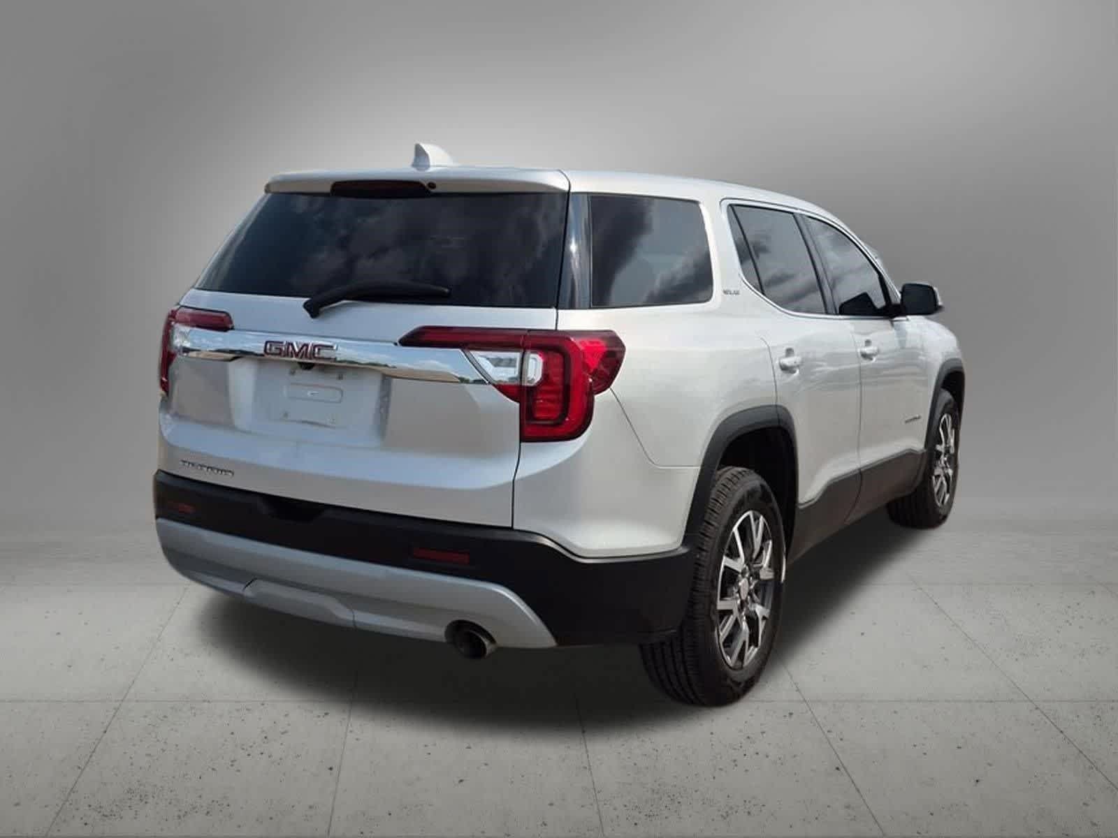 Used 2020 GMC Acadia SLE FWD image 6