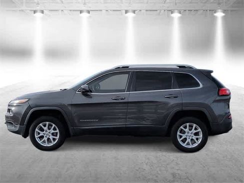 Used 2015 Jeep Cherokee Latitude w/ Comfort/Convenience Group image 5