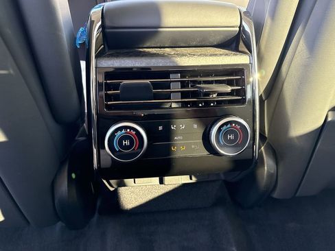 Certified 2025 Land Rover Range Rover Sport Dynamic SE image 15