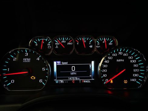 Used 2017 Chevrolet Silverado 1500 LT w/ LT Convenience Package image 2