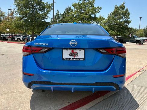 Used 2025 Nissan Sentra SV FWD image 7