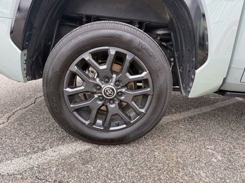 Used 2024 Toyota Tundra Platinum image 11