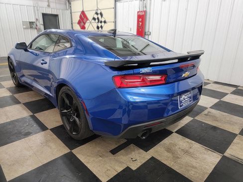 Used 2018 Chevrolet Camaro LT image 8