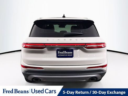 Used 2022 Lincoln Corsair AWD w/ Premium Package image 8