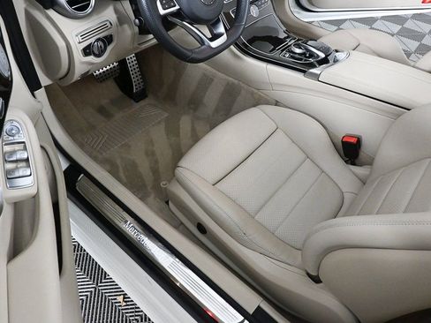 Used 2017 Mercedes-Benz C 300 4MATIC Cabriolet image 7