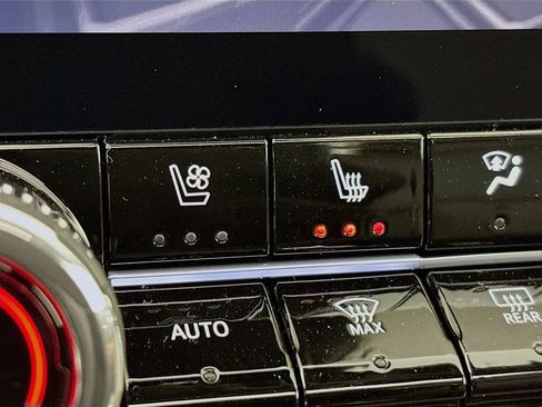 New 2026 GMC Canyon AT4 w/ Technology Plus Package AWD/4WD image 20