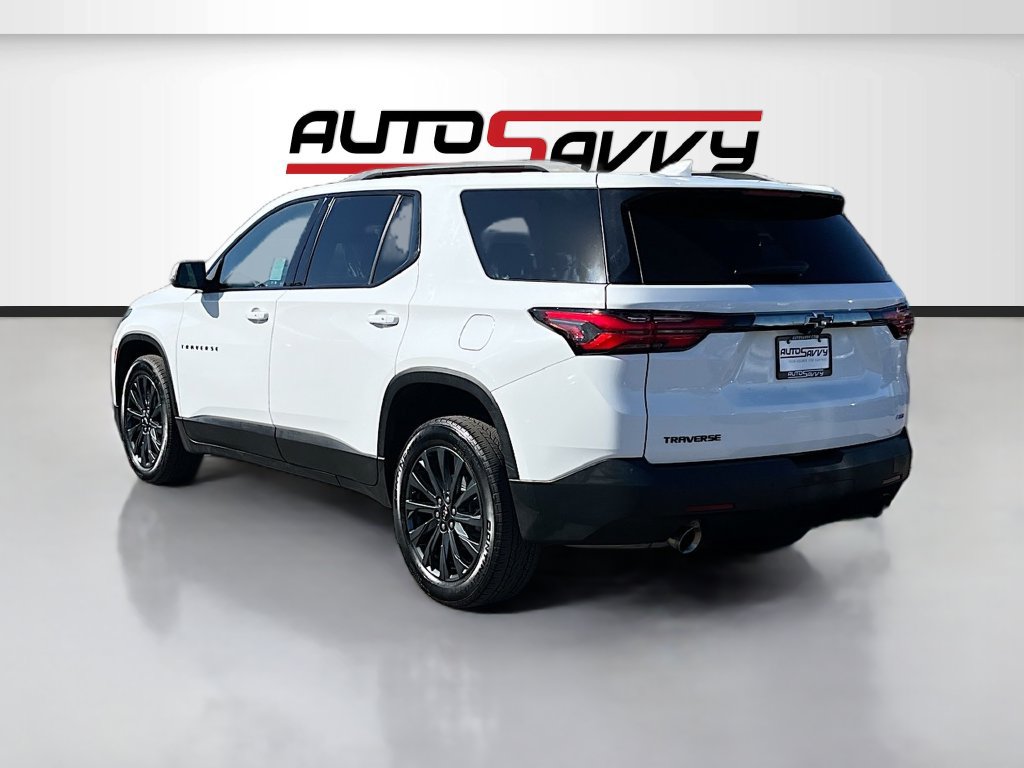 Used 2023 Chevrolet Traverse RS FWD image 5