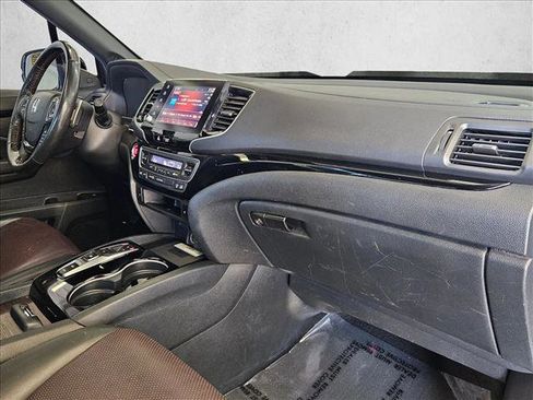 Used 2022 Honda Ridgeline Black Edition image 21