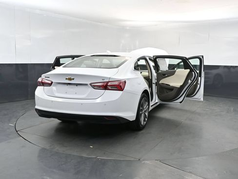 Used 2024 Chevrolet Malibu LT FWD image 29
