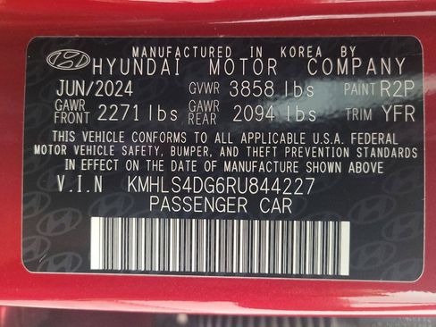 Used 2024 Hyundai Elantra SEL w/ Convenience Package FWD image 33