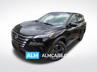 Used 2025 Nissan Rogue SV FWD video 1