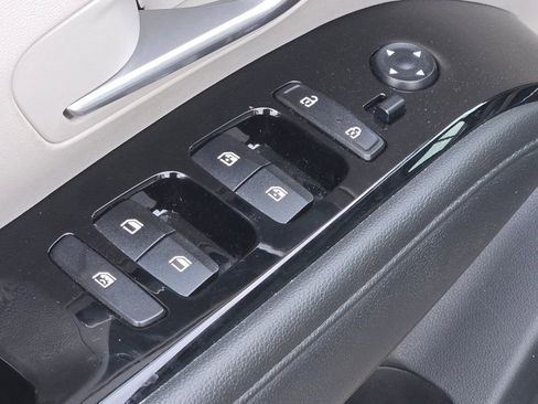 Certified 2024 Hyundai Tucson Limited FWD image 32