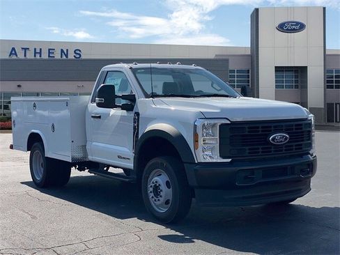 New 2025 Ford F450 XL image 21