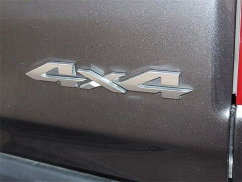 Used 2022 RAM 1500 Laramie w/ Sport Appearance Package image 14