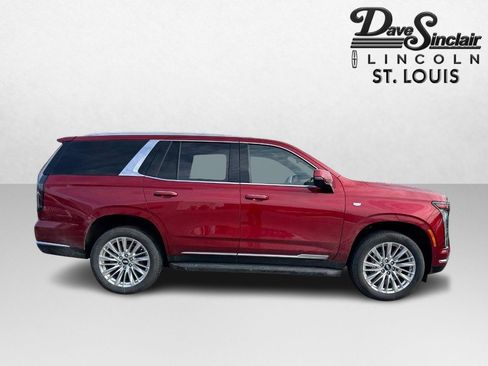 Used 2025 Cadillac Escalade Premium Luxury w/ LPO, Floor Liner Package image 4