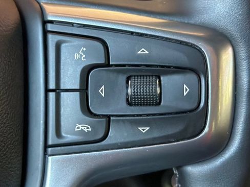 Used 2024 Chevrolet Silverado 2500 LTZ AWD/4WD image 33