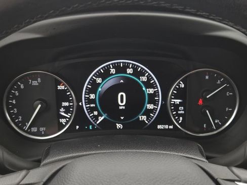 Used 2019 Buick Envision Premium AWD/4WD image 36