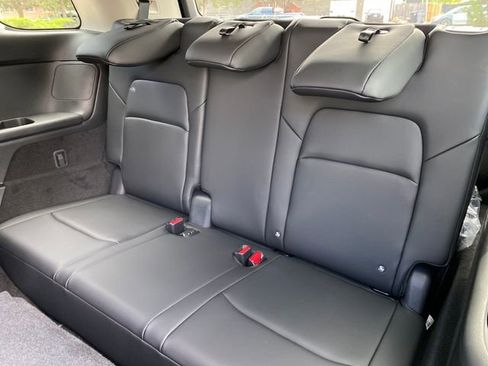 New 2026 Nissan Pathfinder SL AWD/4WD image 12
