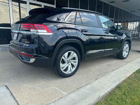 Used 2020 Volkswagen Atlas Cross Sport SEL AWD/4WD image 7
