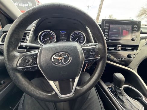 Used 2022 Toyota Camry LE image 24