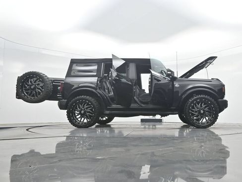 Used 2024 Ford Bronco Outer Banks AWD/4WD image 52
