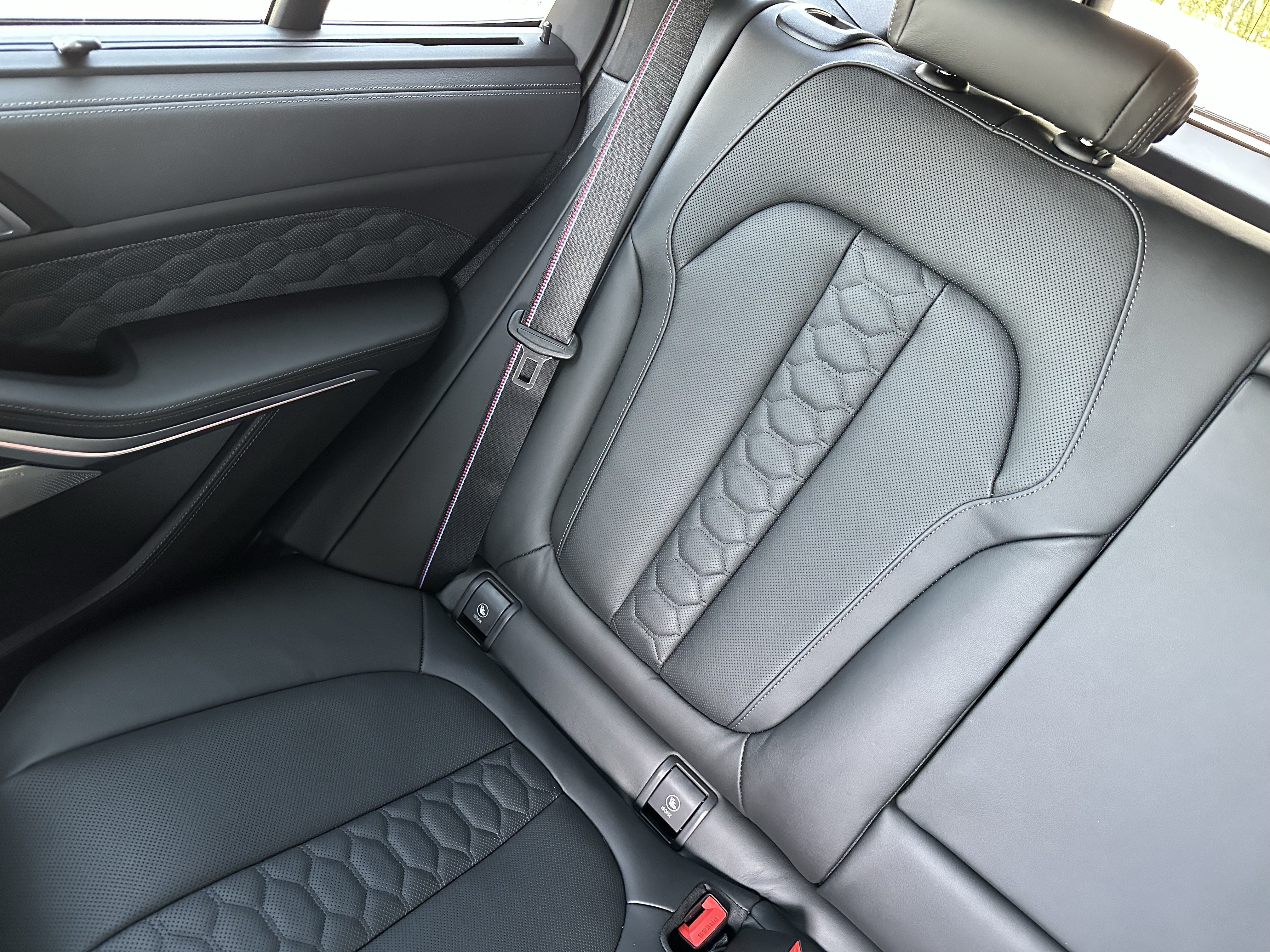 New 2026 BMW X5 M Competition w/ Executive Package AWD/4WD image 17