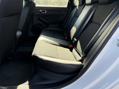 Used 2024 Honda Civic Sport image 9